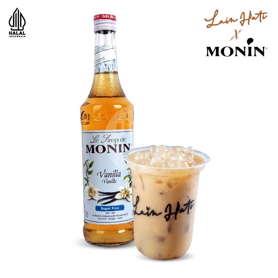 Macadamia Milktea with Konjac